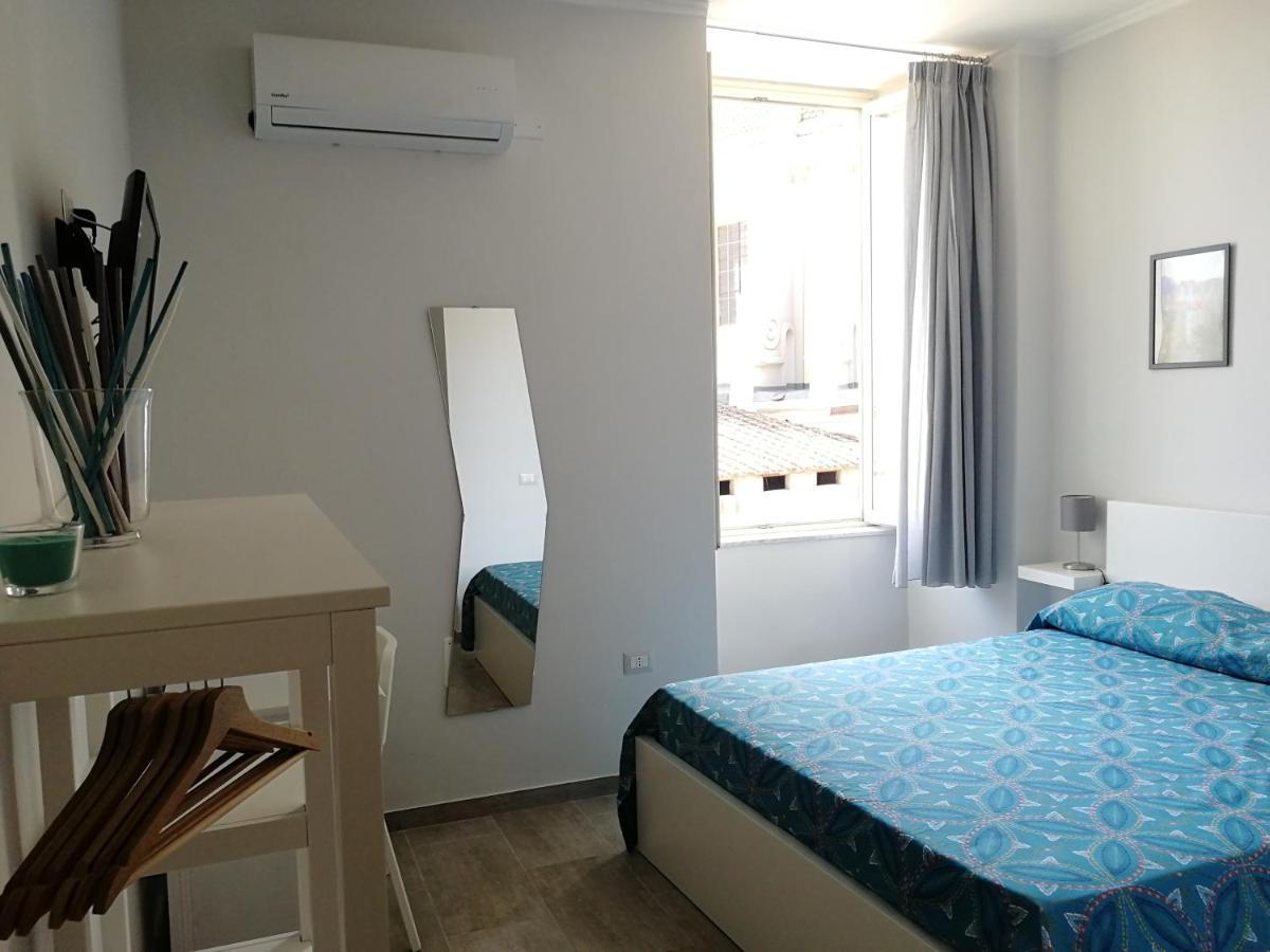 לינה וארוחת בוקר נאפולי Casa Sanni מראה חיצוני תמונה